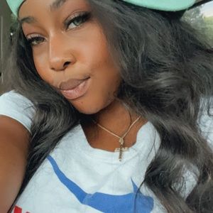 Meet your Posher, Kamali